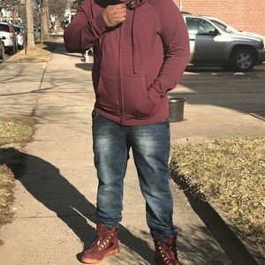 Meet your Posher, Brandon